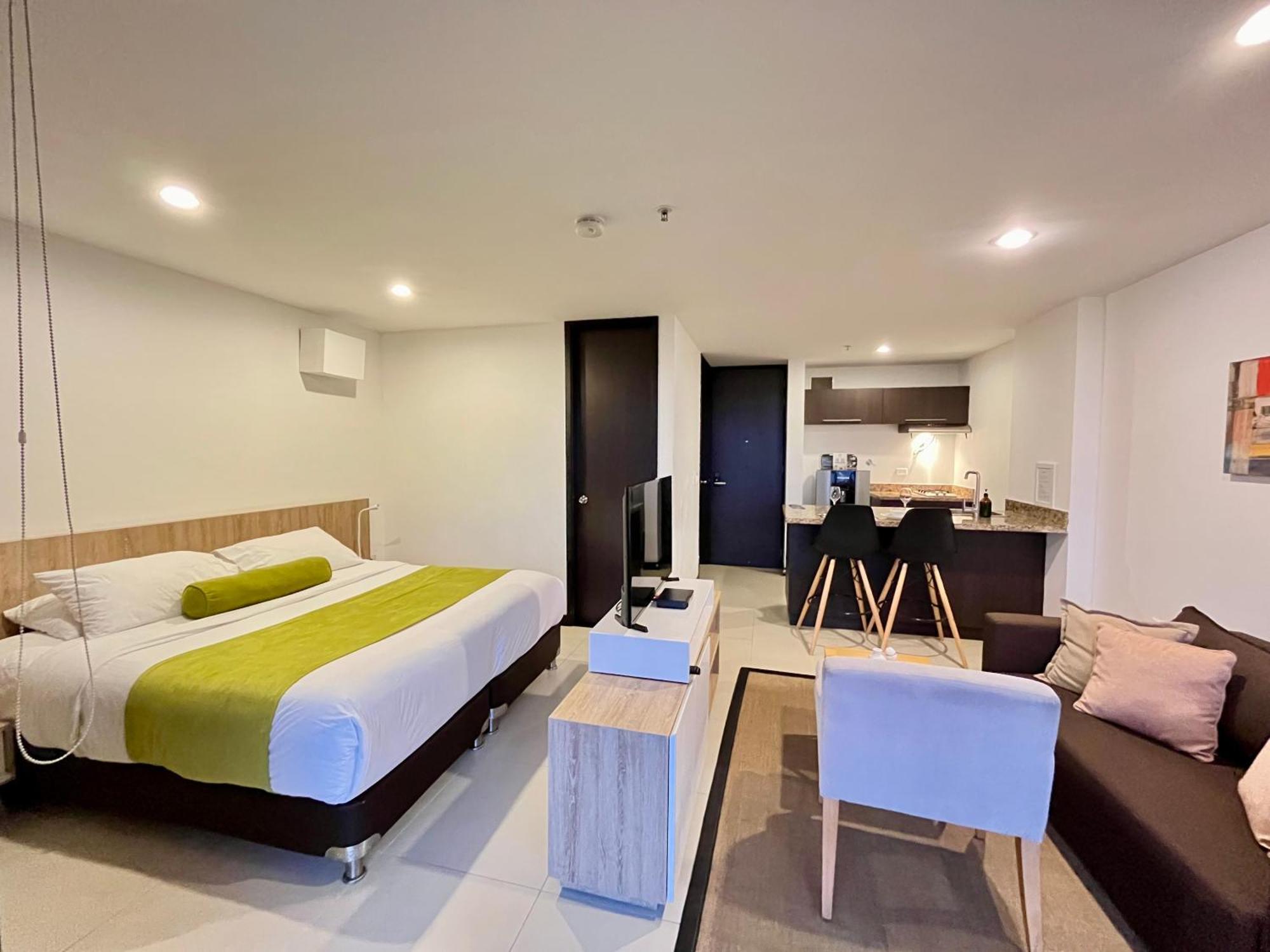 Operacion Hotelera Rioverde - Llanogrande リオネグロ エクステリア 写真